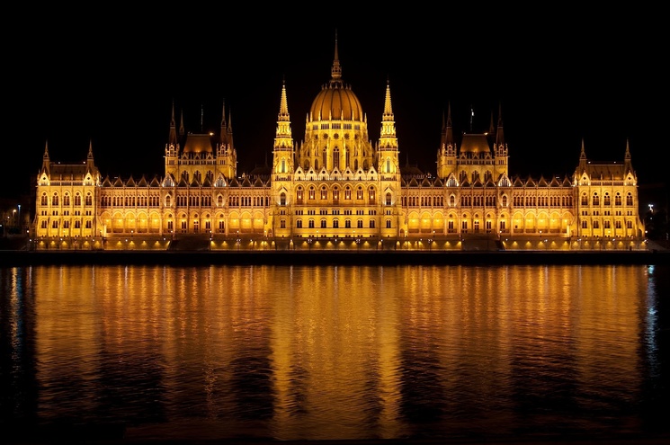 Budapest - Bratislava - Viena